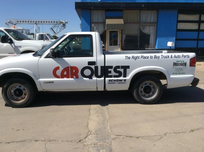 Vehicle Lettering and Graphics